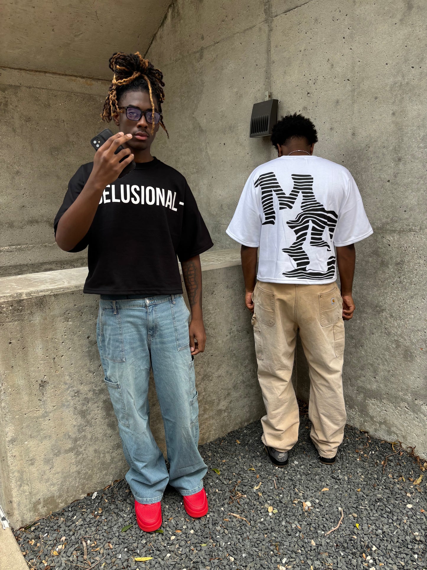 MC -DELUSIONAL- Oversized Tee (Black)